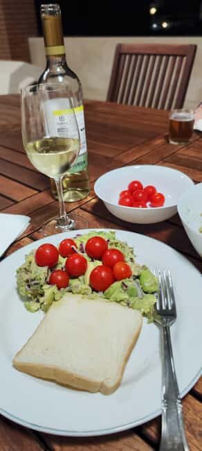 Granada: Off the Path Village Escapes Tour with Snacks - Key Points