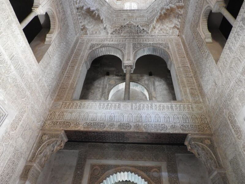 granada-sunset-legends-of-the-alhambra-guided-tour