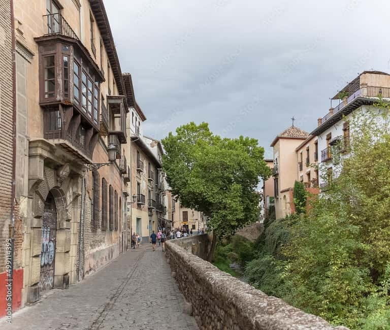 Granada Walking Tour: Explore the Historic Center & Albaicín - What to Expect from the Granada Walking Tour