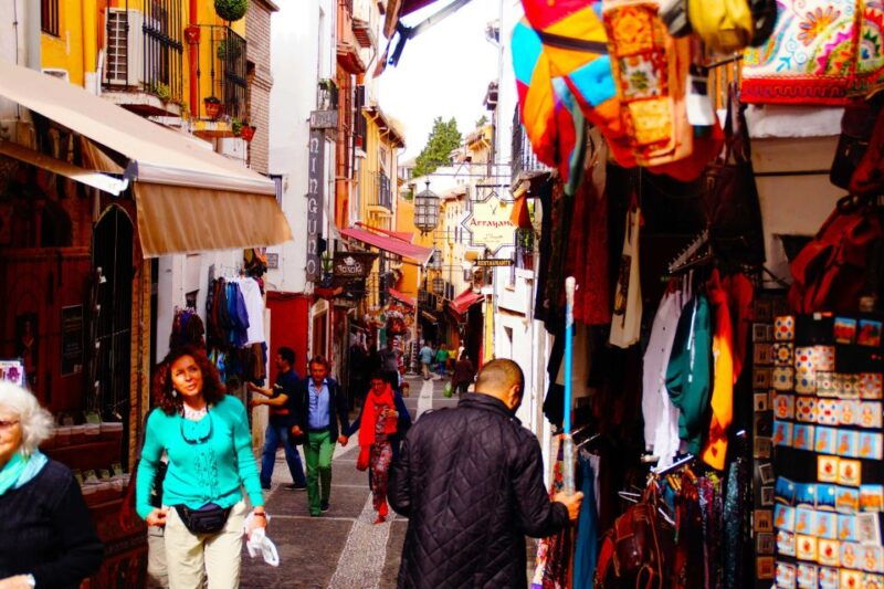 granada-walking-tour-with-panoramic-city-views