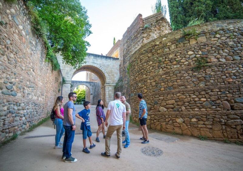 granada-water-paths-history-and-adventure-tour