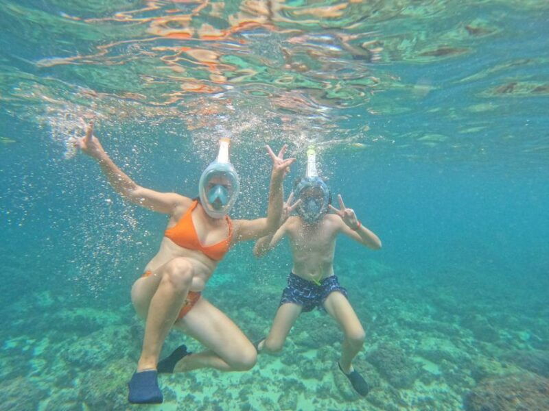 granadella-calo-cova-llop-mari-and-ambolo-kayak-trip