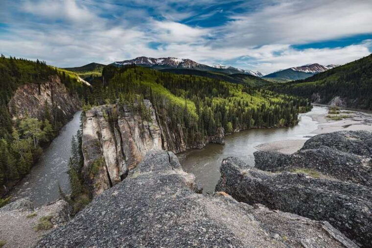 grand-cache-canyon-whitewater-rafting