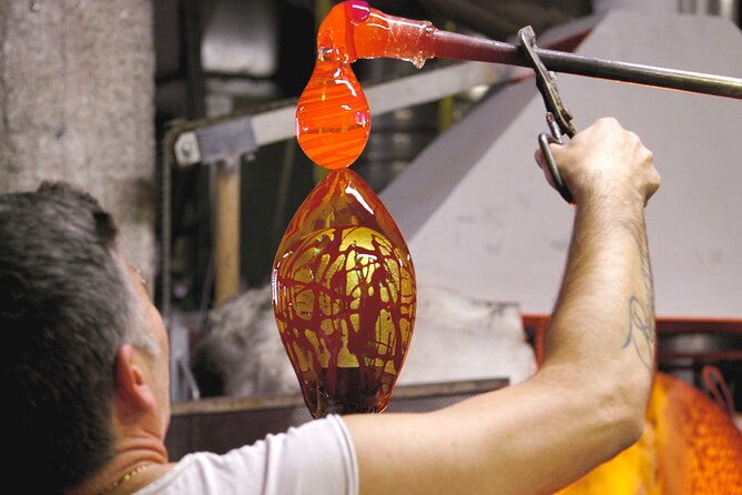 grand-canal-murano-glass-factory-glass-blowing-experience