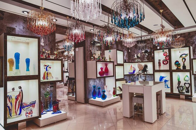 grand-canal-murano-glass-factory-glass-blowing-experience