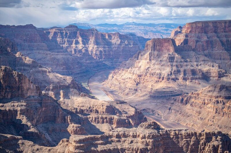 grand-canyon-hoover-dam-and-joshua-tree-vip-small-group-tour