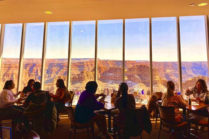 grand-canyon-hoover-dam-view-skywalk-lunch-options-free-wifi