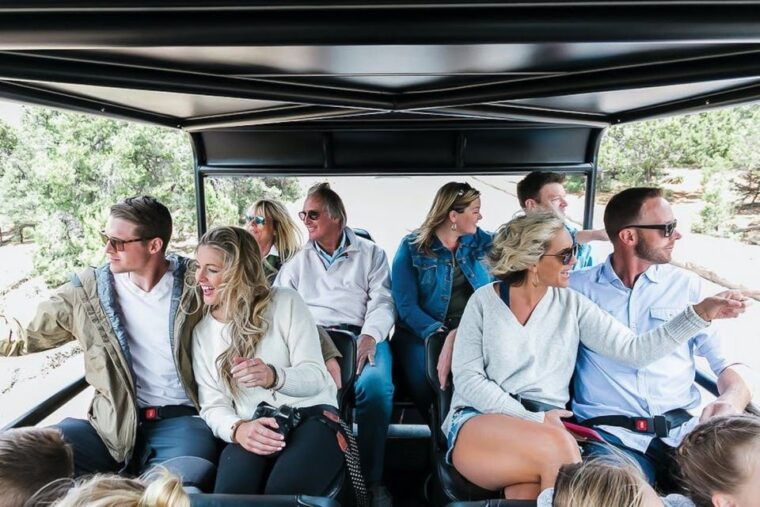 grand-canyon-national-park-2-hour-small-group-hummer-tour