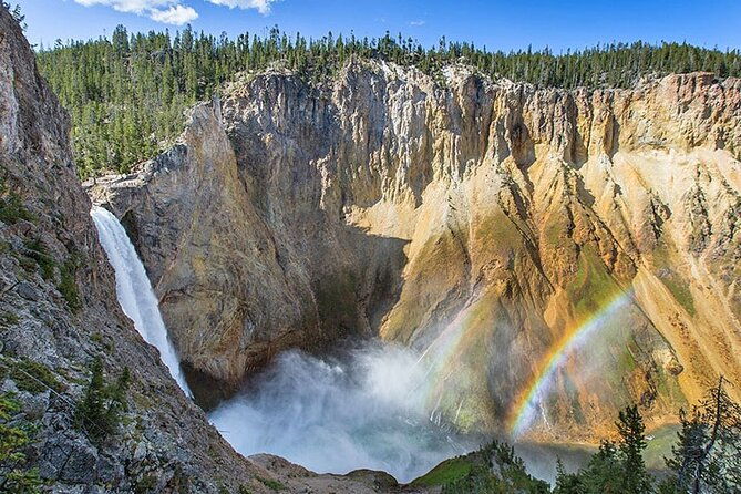 grand-canyon-of-the-yellowstone-day-hike-2