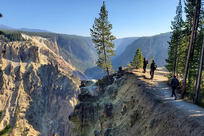 Grand Canyon of the Yellowstone Rim and Loop Hike with Lunch - An In-Depth Look at the Yellowstone Canyon Rim and Loop Hike