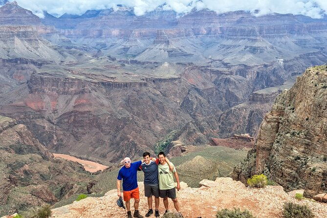 grand-canyon-private-below-the-rim-hiking-tour-from-flagstaff