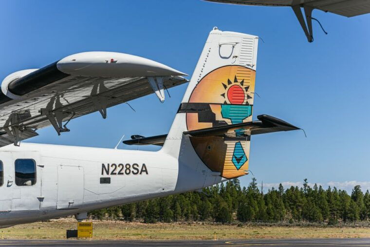 grand-canyon-village-grand-canyon-south-rim-airplane-tour