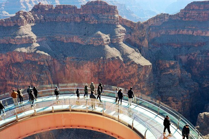 grand-canyon-west-helicopter-tour-from-las-vegas-with-optional-skywalk