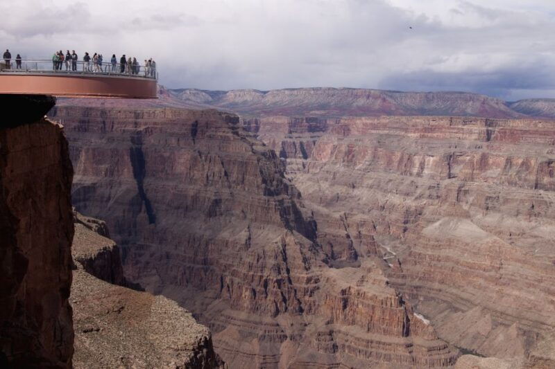 grand-canyon-west-rim-small-group-day-trip-from-las-vegas