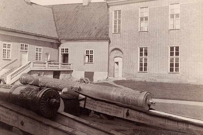 Grand Castle Tour Drottningholm and Gripsholm (private service) - Who Would Love This Tour?