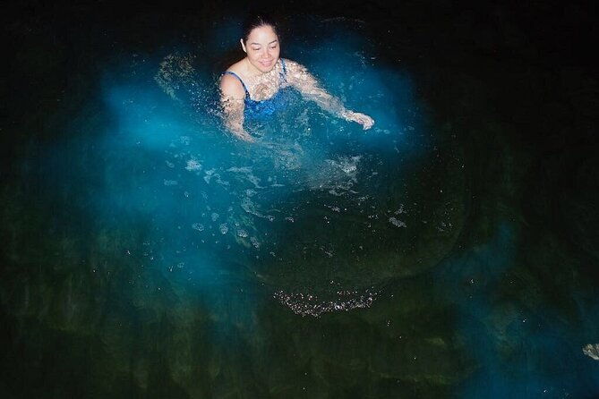 grand-cayman-bioluminescence-adventure