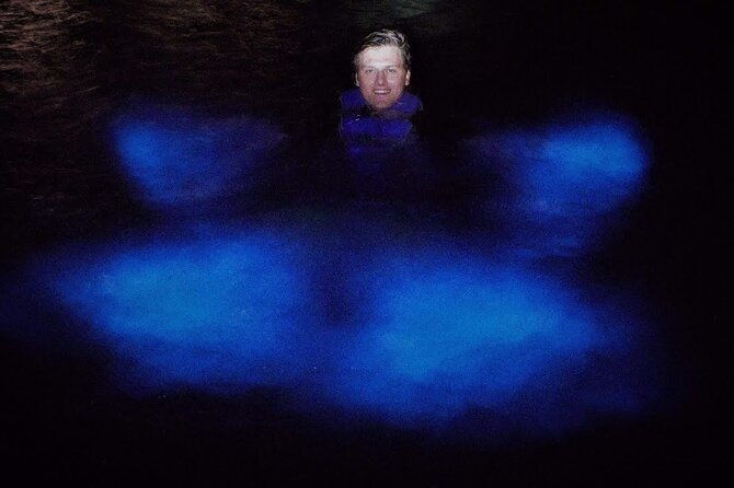 grand-cayman-bioluminescent-bay-adventure