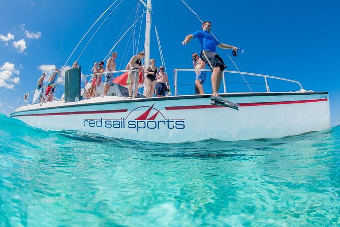 grand-cayman-catamaran-tour-to-stingray-city-and-rum-point