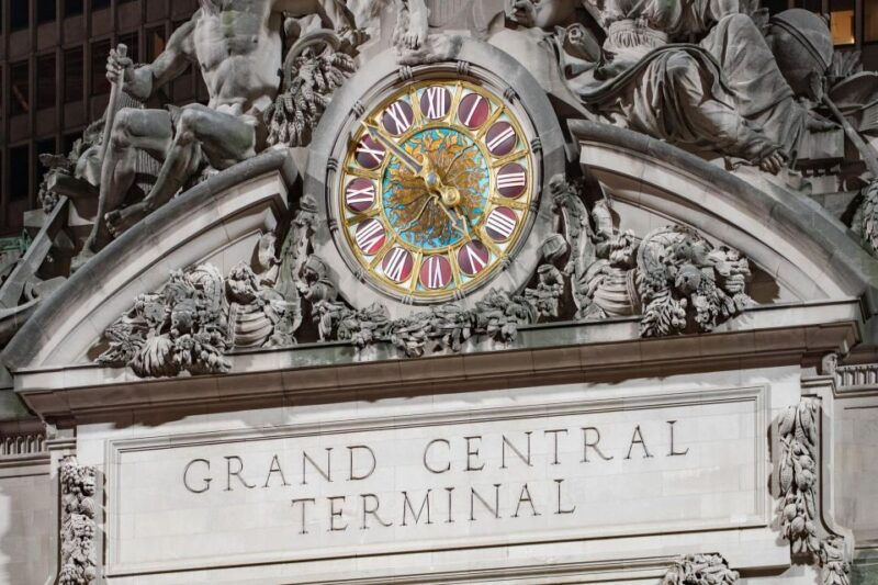 grand-central-terminal-private-walking-tour-with-transport-2