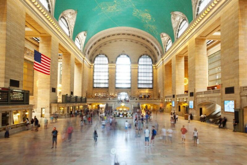 grand-central-terminal-private-walking-tour-with-transport-2