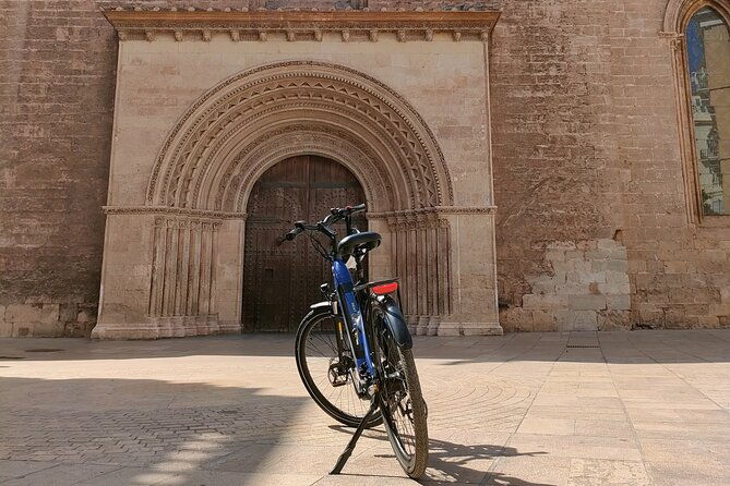 grand-city-bike-tour-of-valencia-2