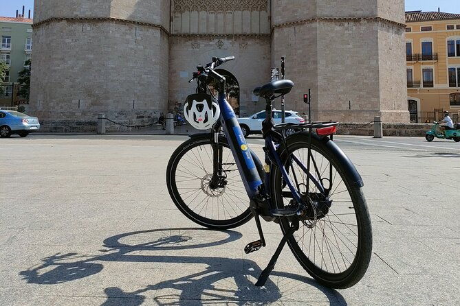 grand-city-bike-tour-of-valencia-3