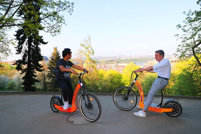 grand-city-tour-of-prague-on-cruiser-e-bikes-or-e-scooters-2