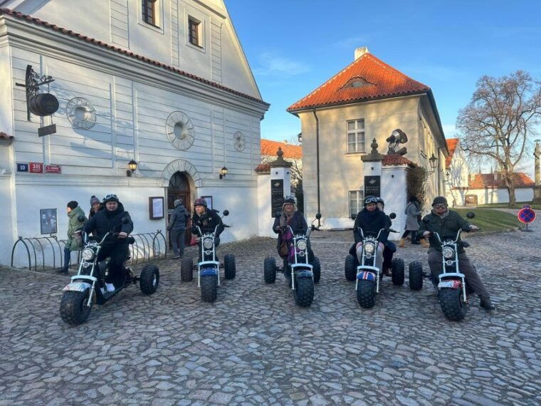 grand-city-tour-on-electric-trike-in-prague-live-guided