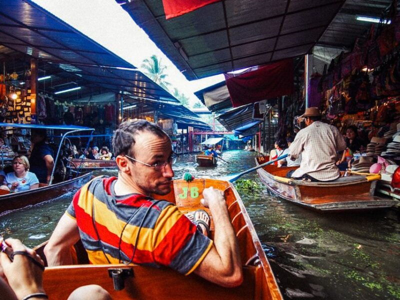 grand-palace-damnoen-floating-market-maeklong-market-tour