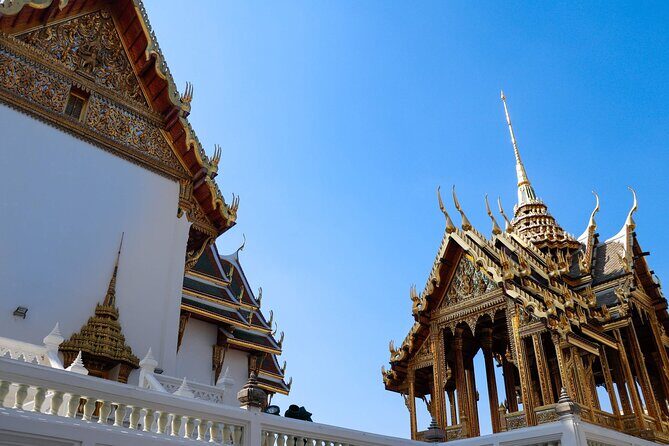 Grand Palace & Emerald Buddha Half Day Walking Tour from Bangkok - An In-Depth Look at the Tour Experience
