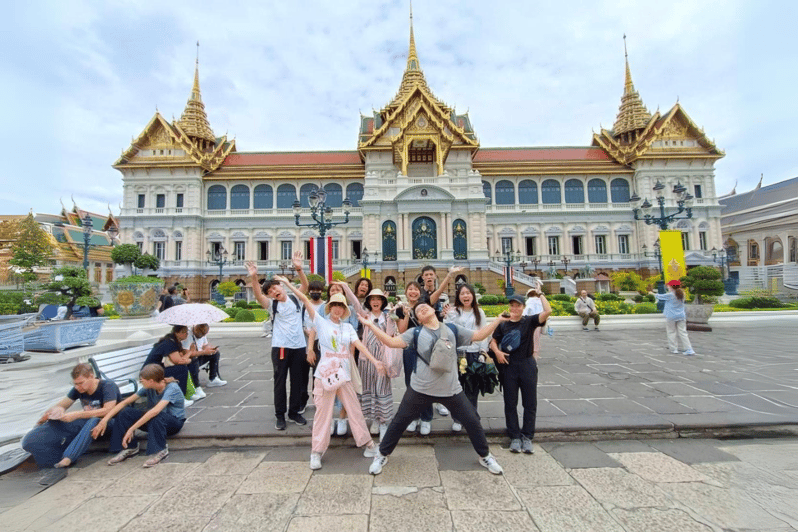 grand-palace-temples-canal-private-tour-optional-luxury