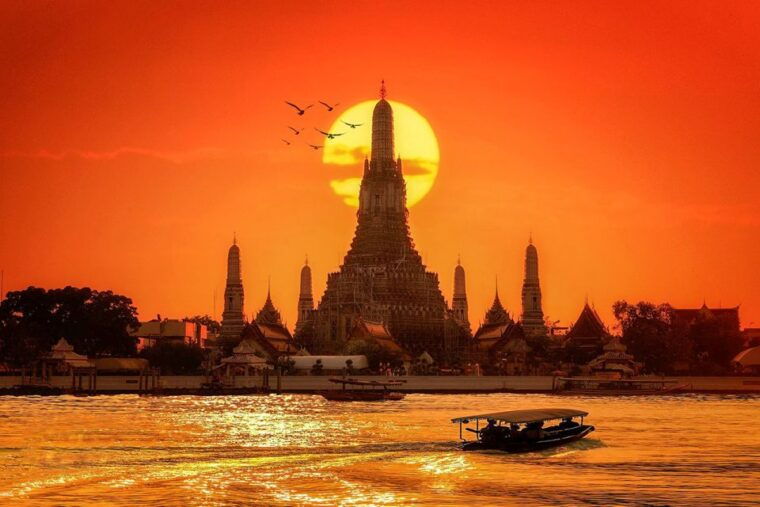 grand-palace-wat-pho-and-wat-arun-guided-tour-in-spanish