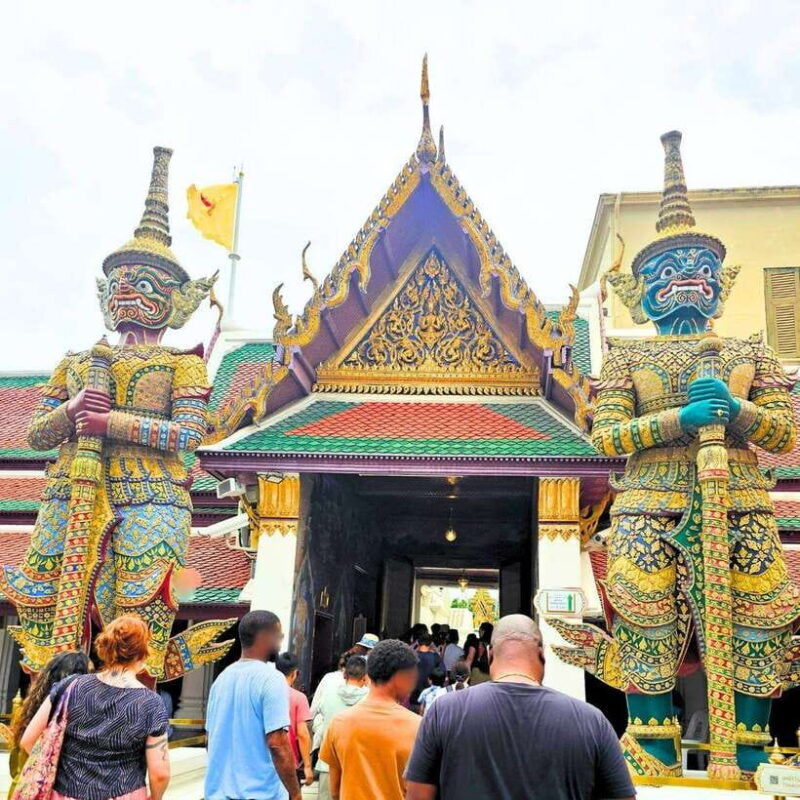 grand-palace-wat-pho-wat-arun-damnoen-maeklong-yaowarat