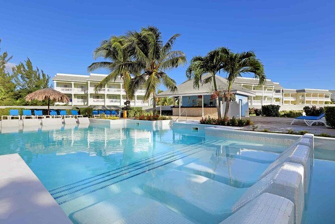 grand-palladium-and-lady-hamilton-private-airport-transfer