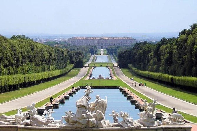 grand-tour-amalfi-coast-naples-capri-pompeii-salerno-paestum-and-caserta