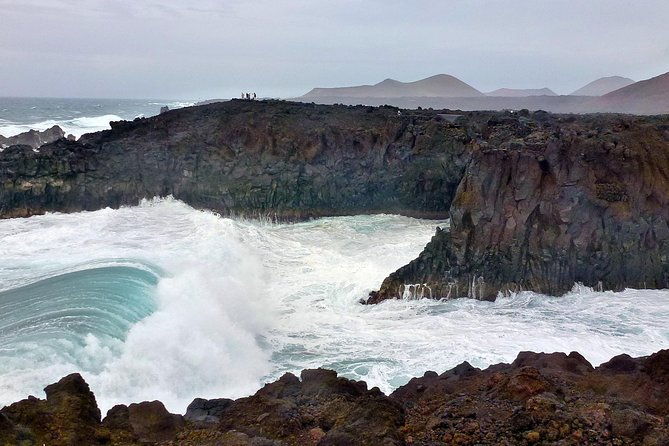 grand-tour-lanzarote-experience-the-footprint-of-the-landscape