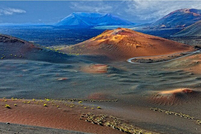grand-tour-to-timanfaya-and-jameos-del-agua-for-cruise-passengers