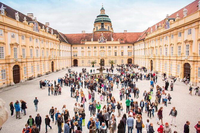 grand-wachau-full-day-private-tour