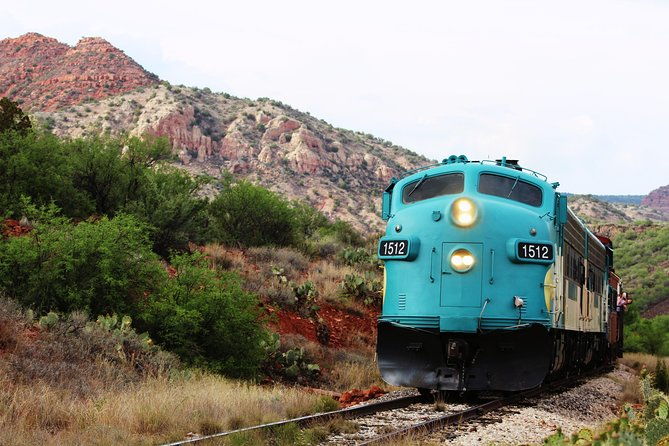 grape-train-escape-wine-tasting-and-verde-canyon-railroad-adventure-2