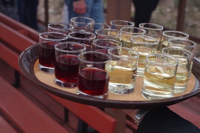 grape-train-escape-wine-tasting-and-verde-canyon-railroad-adventure