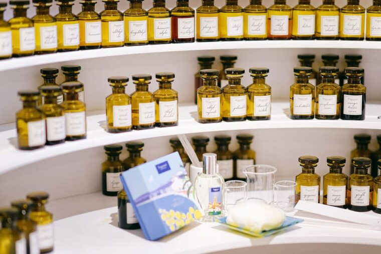 grasse-perfume-making-class-and-fragonard-factory-tour