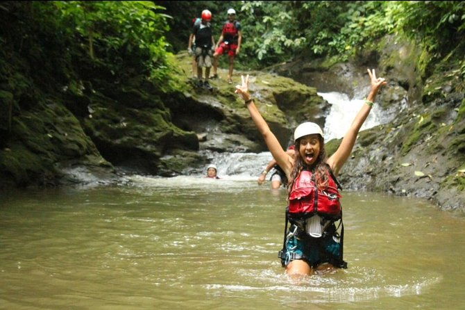gravity-falls-waterfall-jumping-canyoning