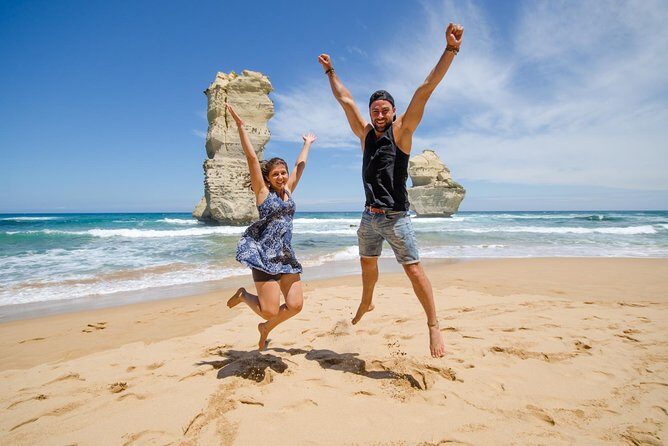 Great Ocean Road Reverse Itinerary with 12 Apostles from Melbourne - Winding Back to Melbourne