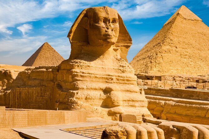 Great Pyramids of Giza, Guardian Sphinx, Sakkara and Dahshour - Key Points