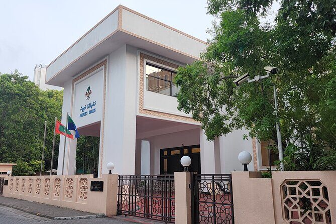 Greater Male Explorer - Private City Tour by Car or by Walking - Hulhumale & Vilimale: Island Insights