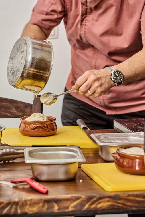 greek-cuisine-cooking-class-in-santorini-2