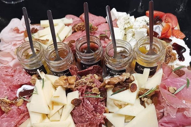 greek-food-and-wine-tasting