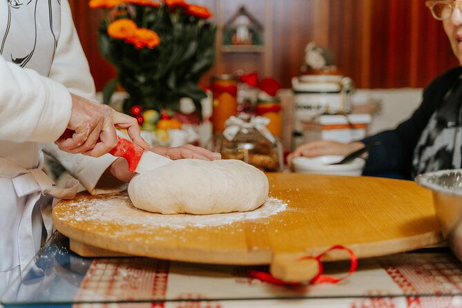 greek-traditional-cooking-lesson-with-paulina