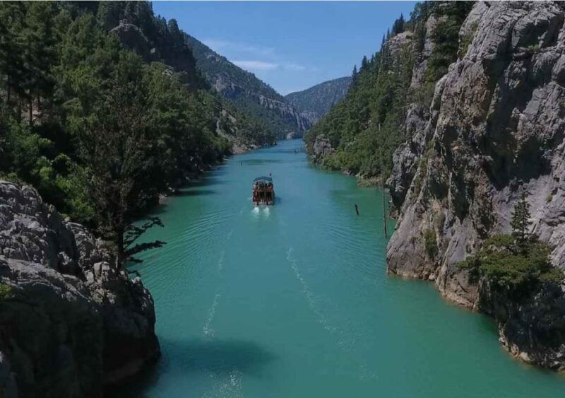 green-canyon-boot-tour-with-lunch-soft-drinks-transfer
