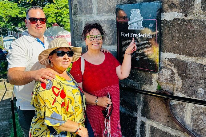 grenada-city-tour-spice-market-chocolate-tasting-fort-hourly